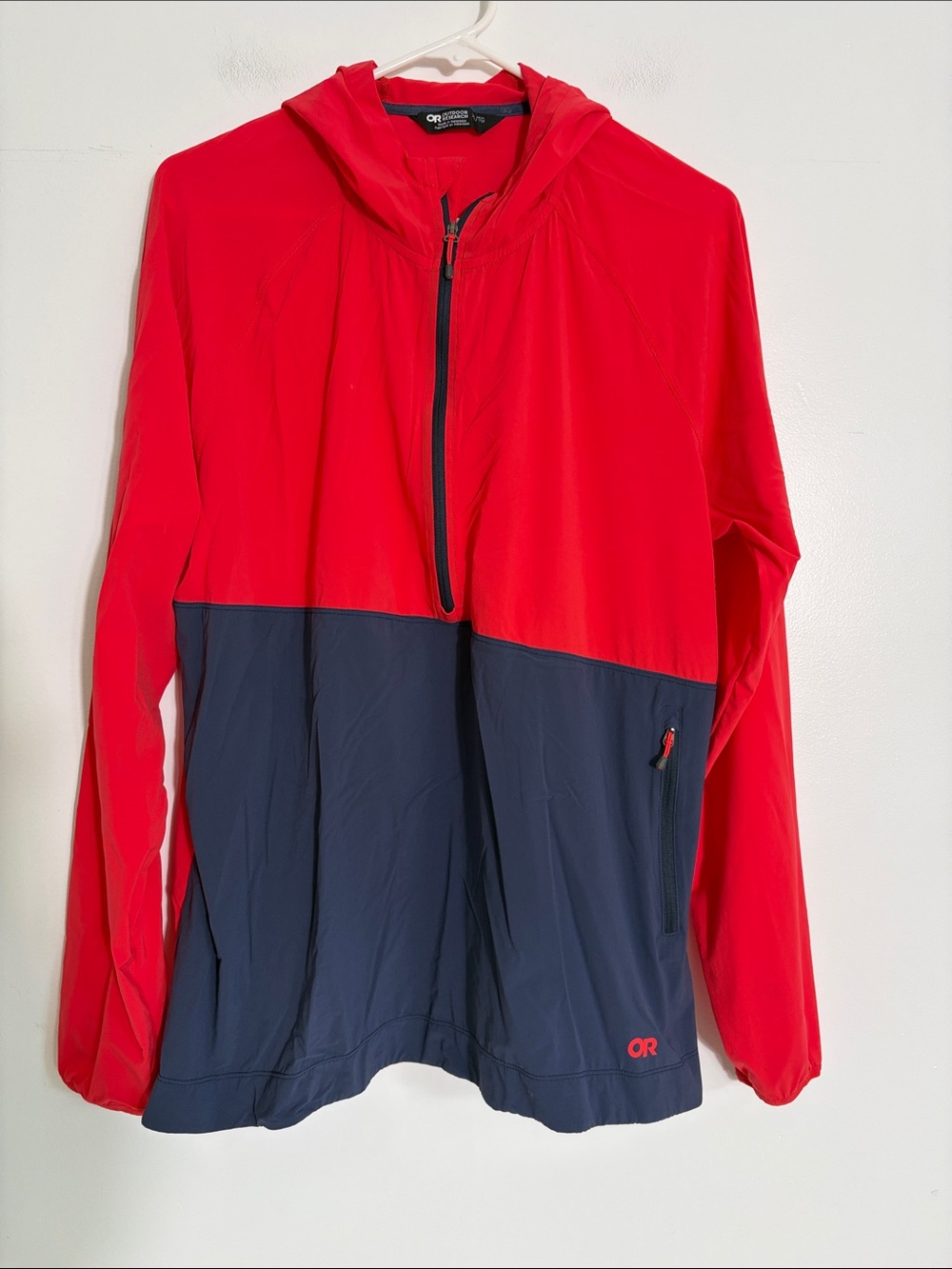 Outdoor Research Red and Navy Hooded Half-Zip Windbreaker XL